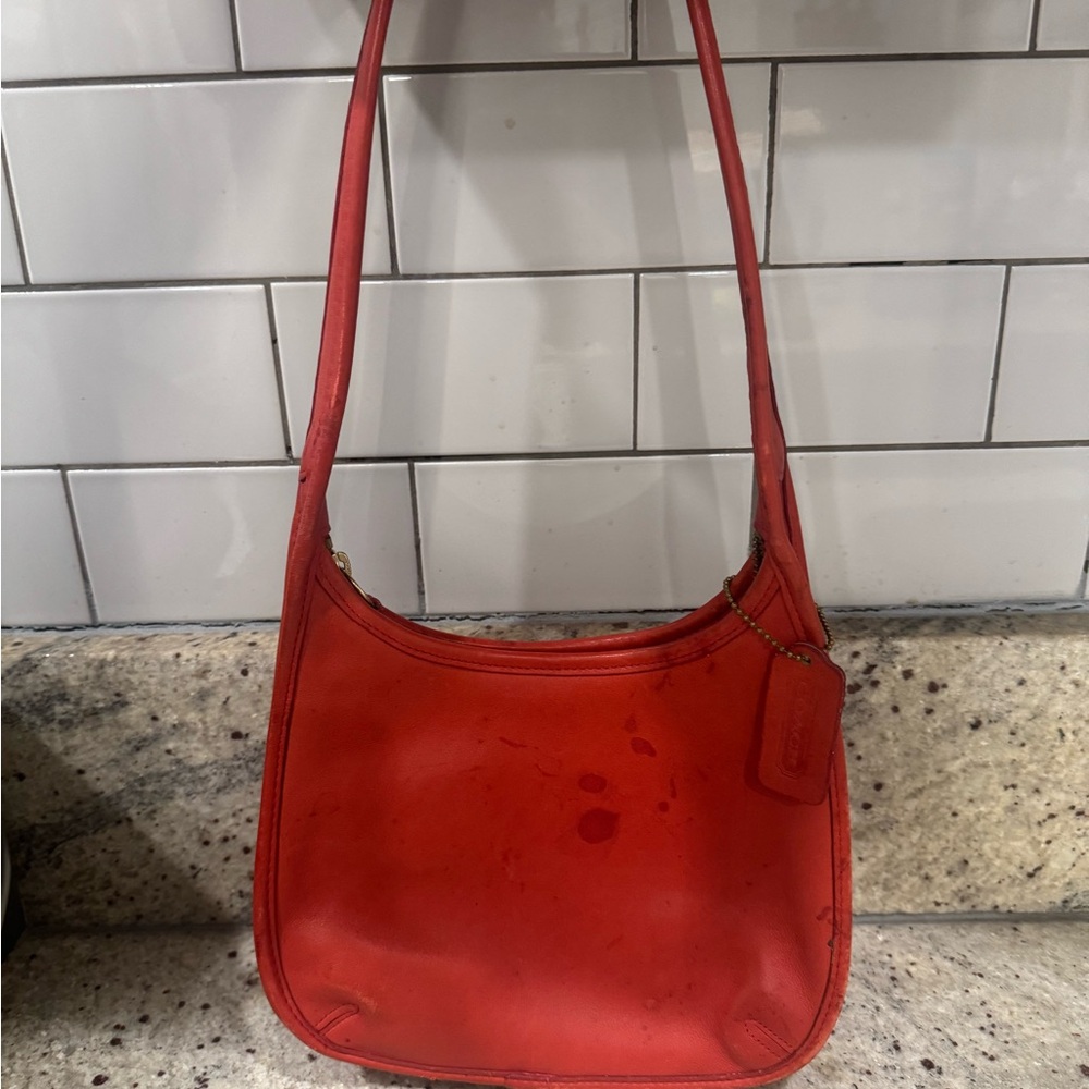 Vintage Coach Ergo Mini Zip One Shoulder Bag Leather Red 9020